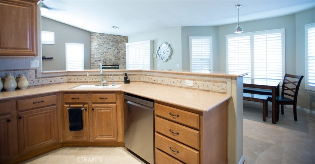 5331 Max Godde Property Photo 14