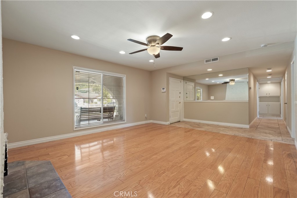 28128 Winterdale Drive Property Photo 5