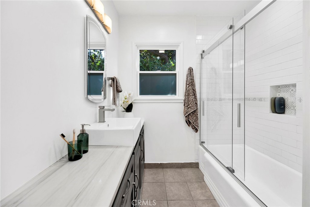 8002 Aldea Avenue Property Photo 34