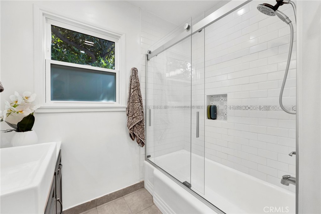 8002 Aldea Avenue Property Photo 35