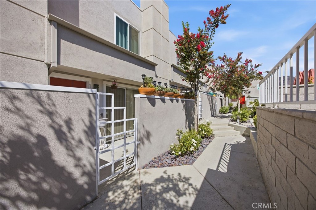 14345 Foothill 111 Property Photo 4