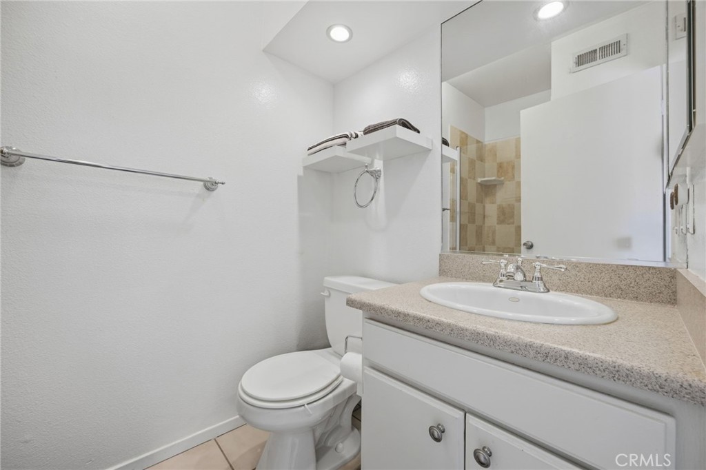 14345 Foothill 111 Property Photo 27