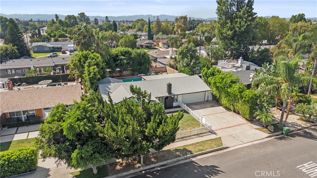 20110 Superior Street Property Photo 4