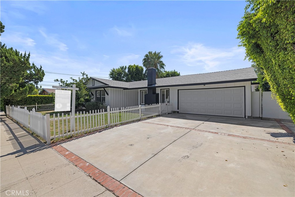 20110 Superior Street Property Photo 6