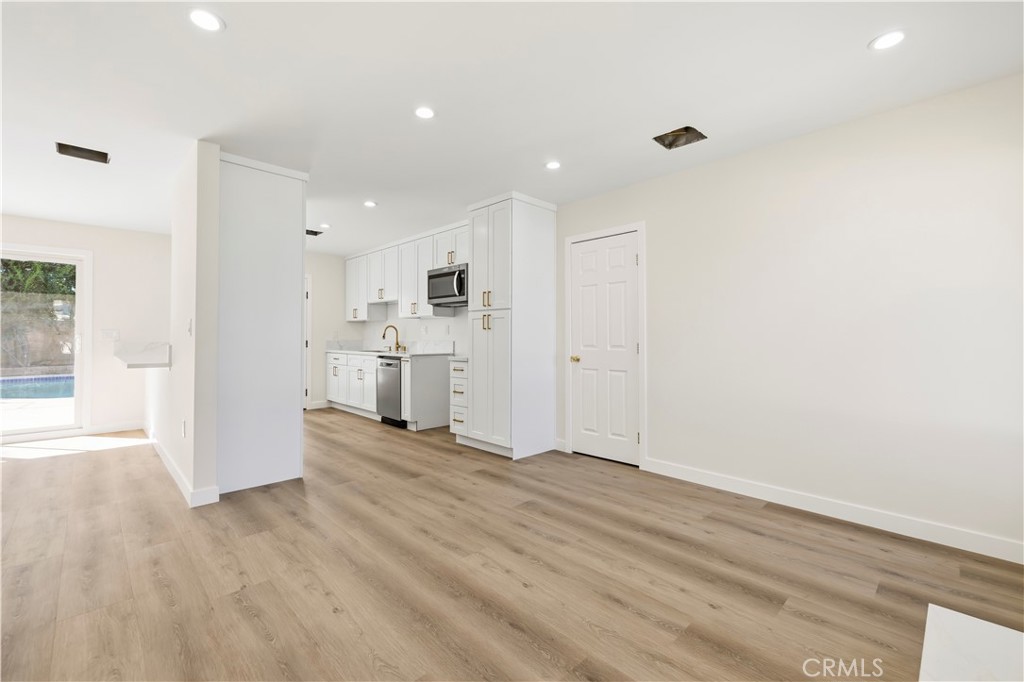 20110 Superior Street Property Photo 21