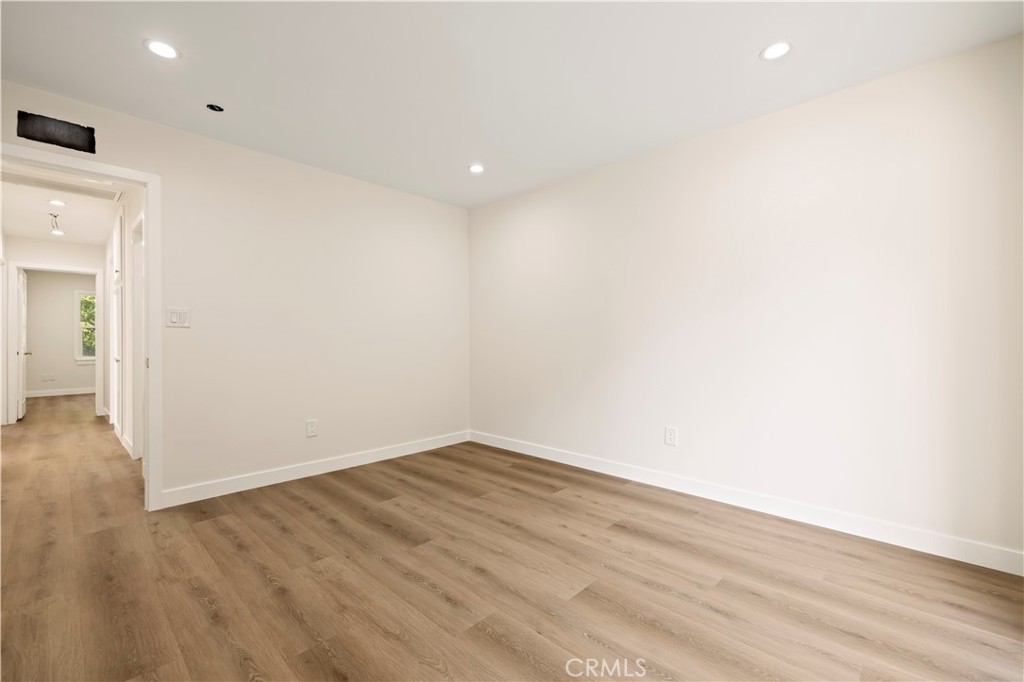 20110 Superior Street Property Photo 41