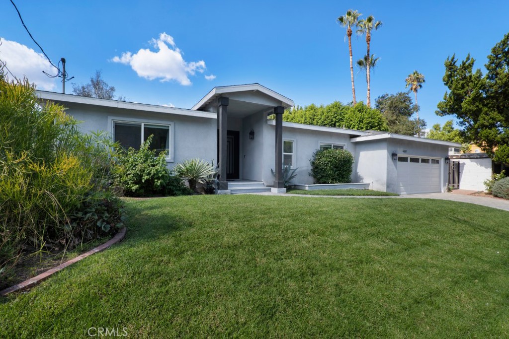 4527 Santa Lucia Drive Property Photo 1