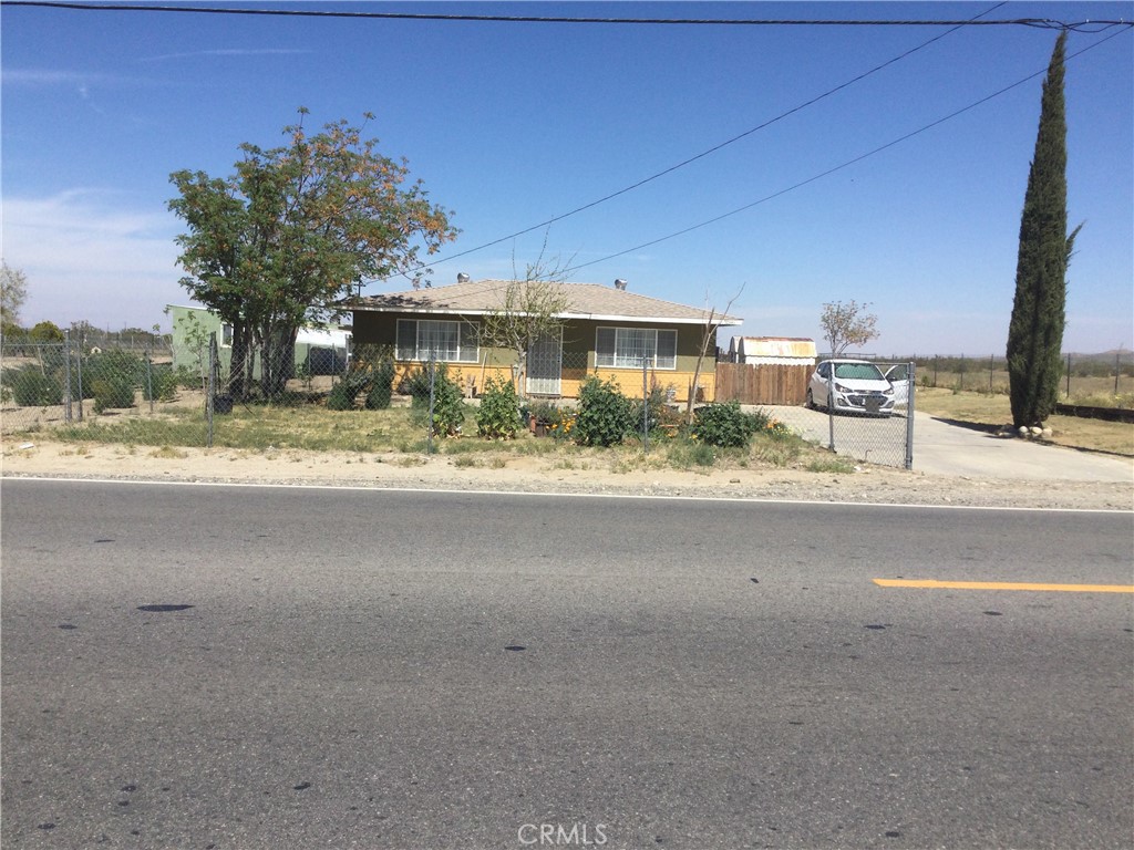 10345 E Palmdale Property Photo 1