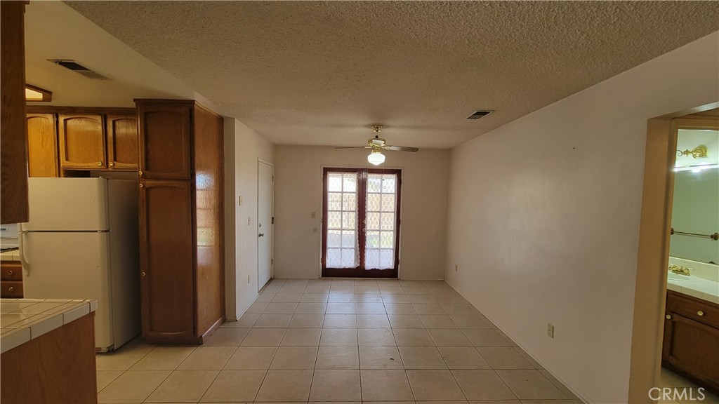 11136 Rome Beauty Drive Property Photo 7