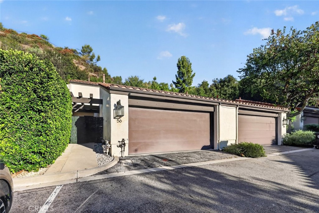 56 Glenflow Court Property Photo 1