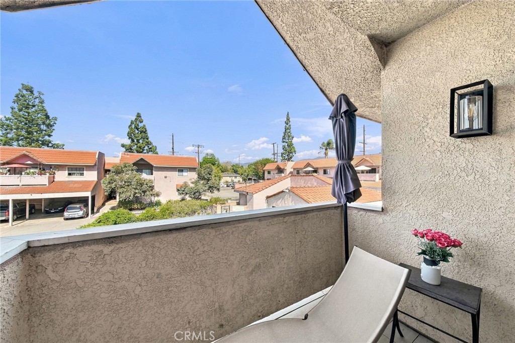 10943 Laurel Canyon Boulevard B9 Property Photo 7