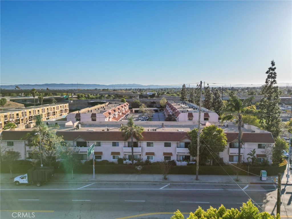 10943 Laurel Canyon Boulevard B9 Property Photo 21