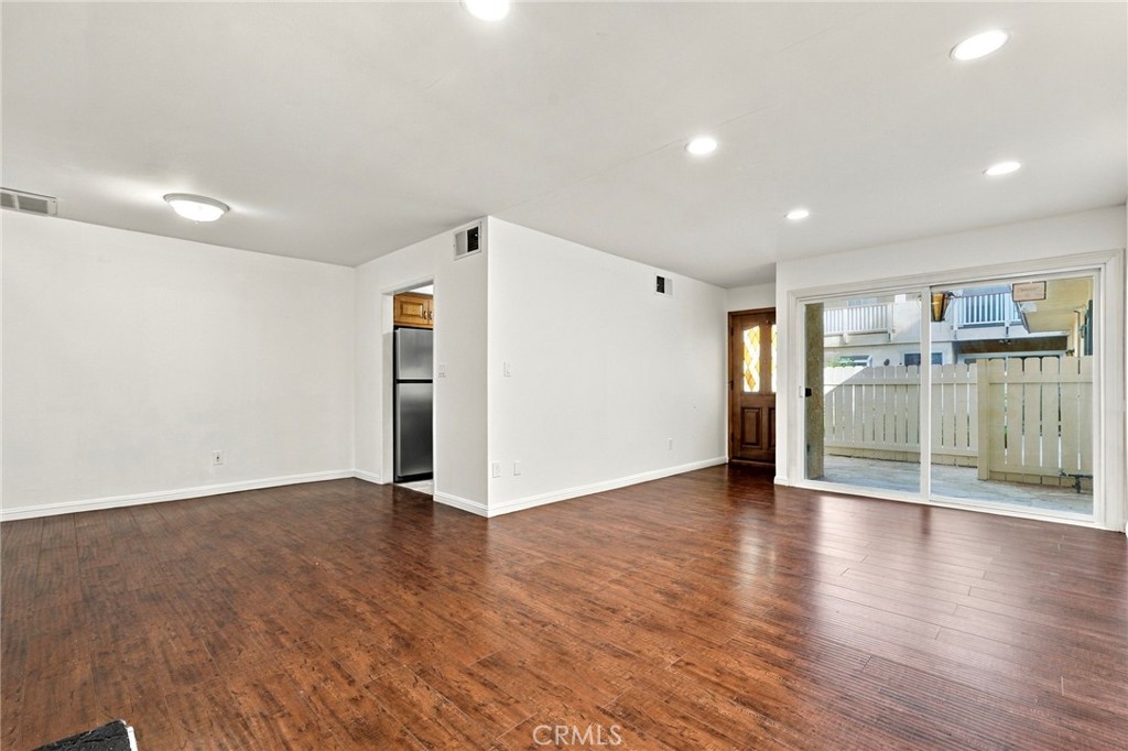8020 Canby Avenue 5 Property Photo 6