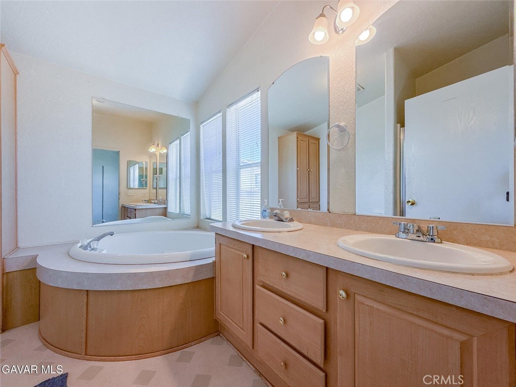 45465 E 25th Street 214 Property Photo 22