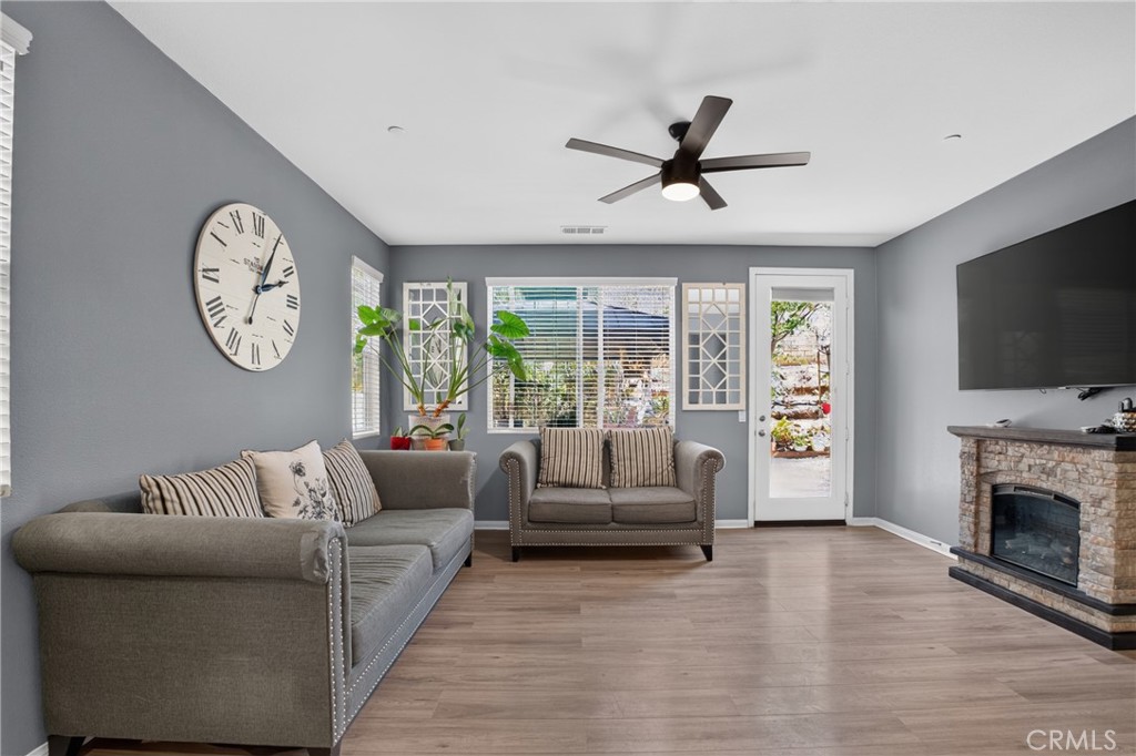 37446 Umbrella Terrace Property Photo 7