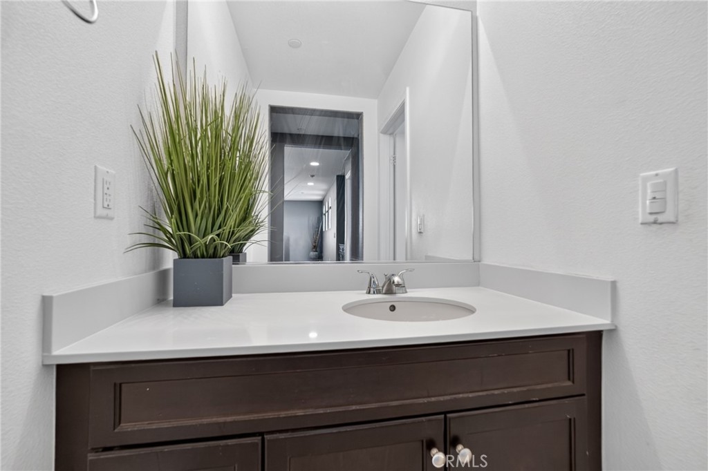 37446 Umbrella Terrace Property Photo 43