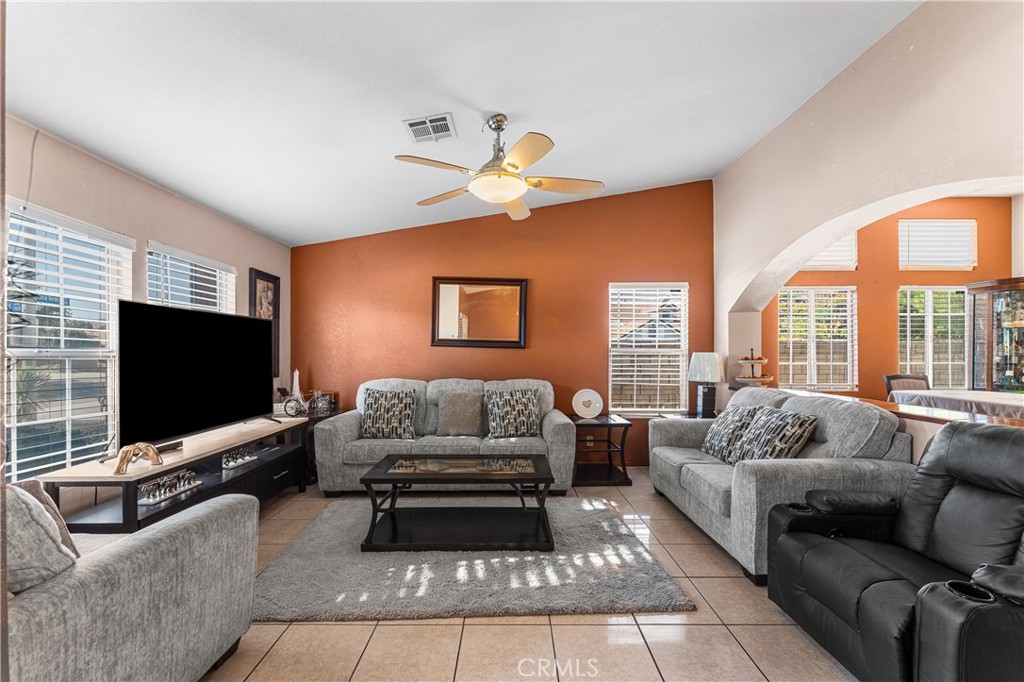 37003 Casa Verde Drive Property Photo 8