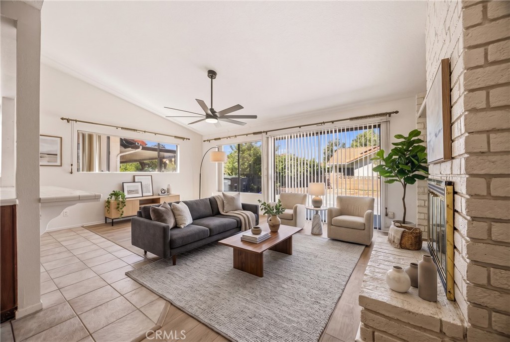 2234 Redwood Drive Property Photo 2