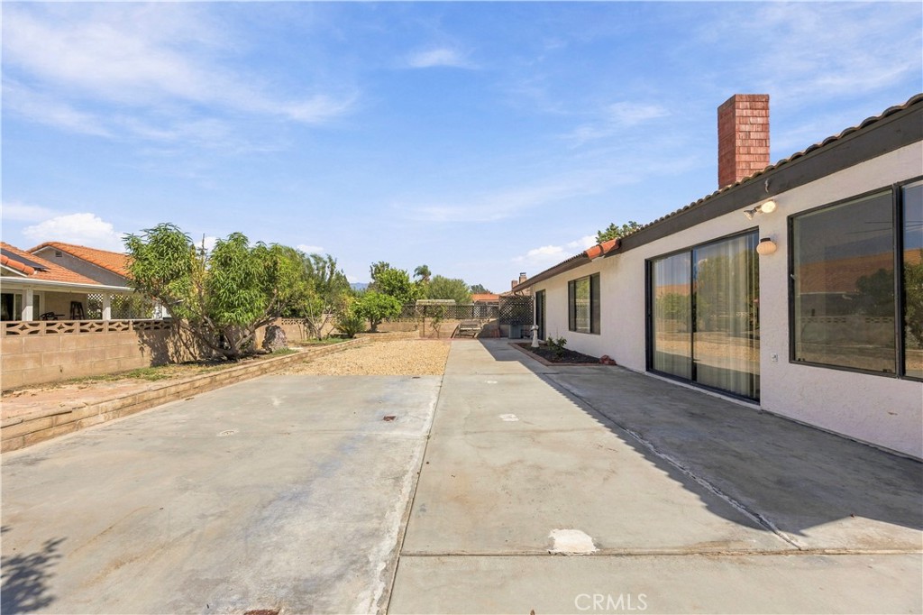 2234 Redwood Drive Property Photo 12