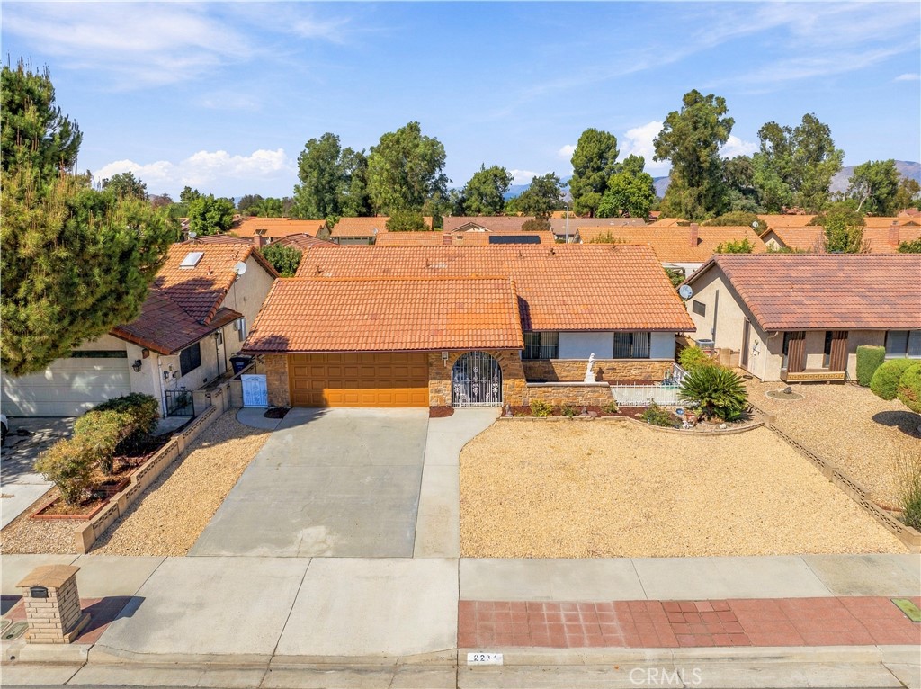 2234 Redwood Drive Property Photo 14