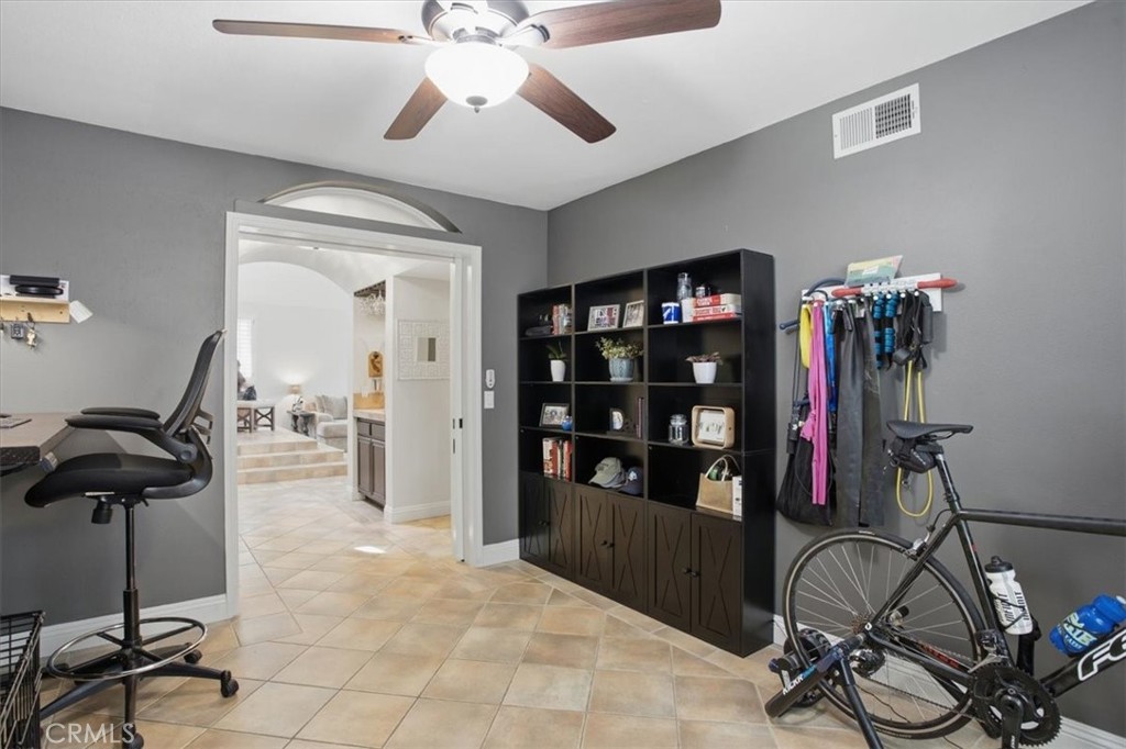 24109 Clearbank Property Photo 16