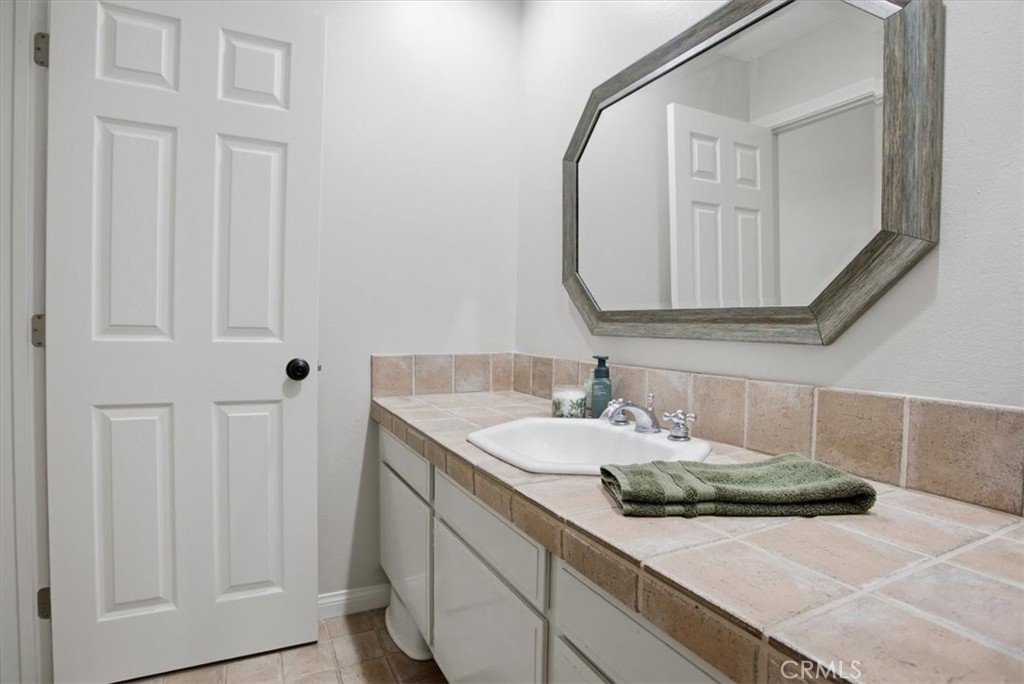 24109 Clearbank Property Photo 32