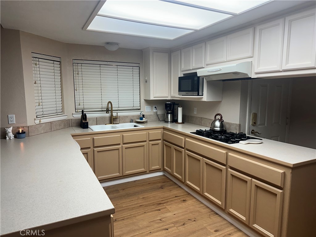 5060 Claro Way Property Photo 10