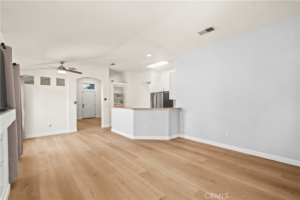 42555 La Gabriella Drive Property Photo 9