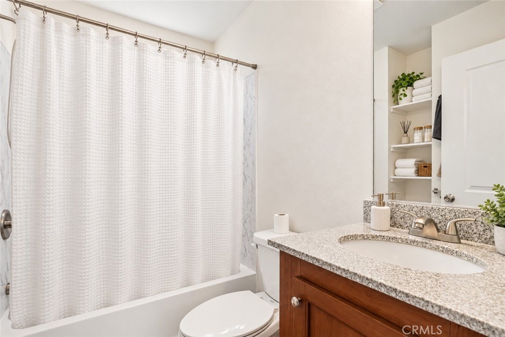 2099 James Court 64 Property Photo 13