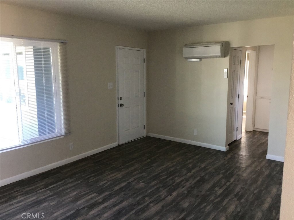 44254 Beech Avenue 3 Property Photo 2