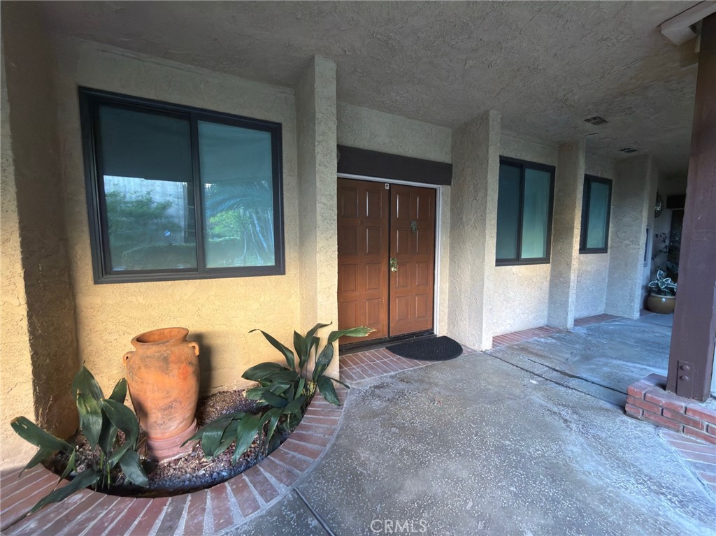 13214 Moorpark 108 Property Photo 2