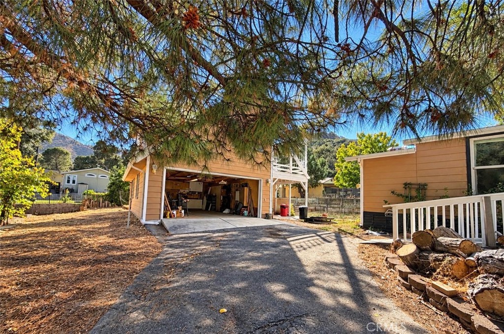 820 Yosemite Property Photo 19