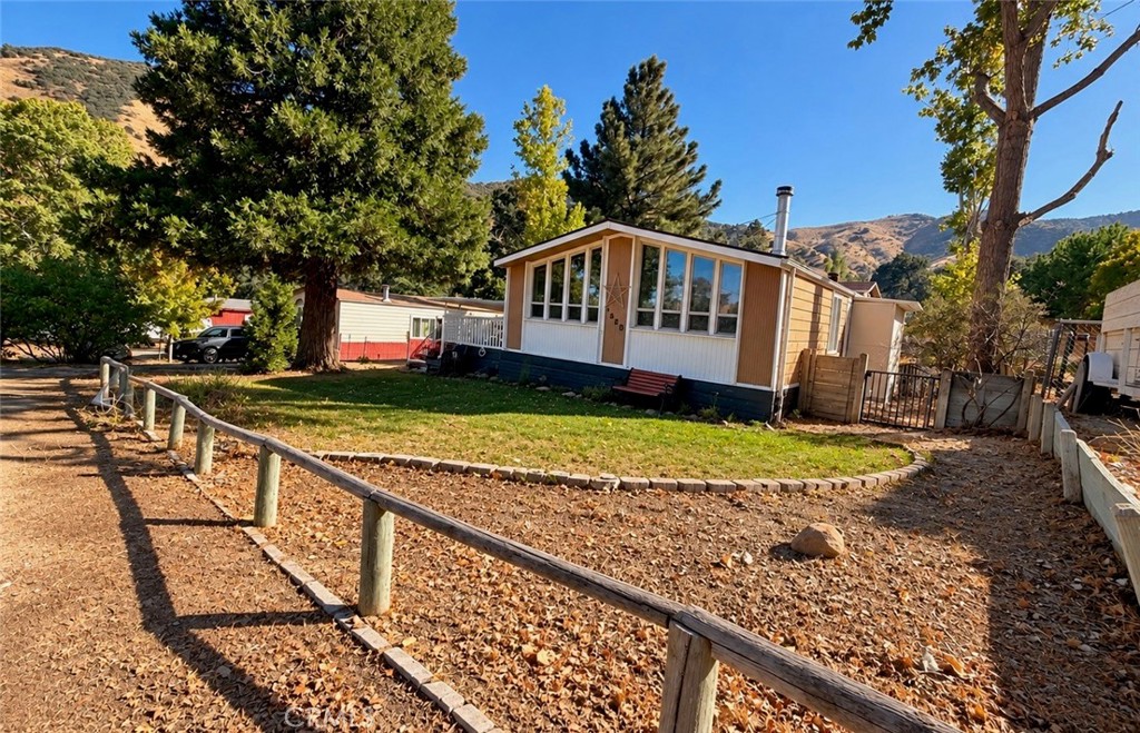 820 Yosemite Property Photo 20