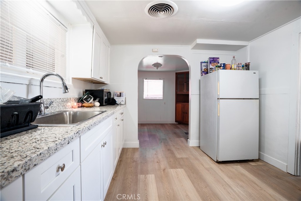 3819 Mitchell Avenue Property Photo 7