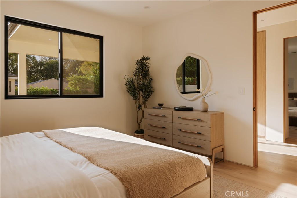 6035 Simpson Avenue Property Photo 15