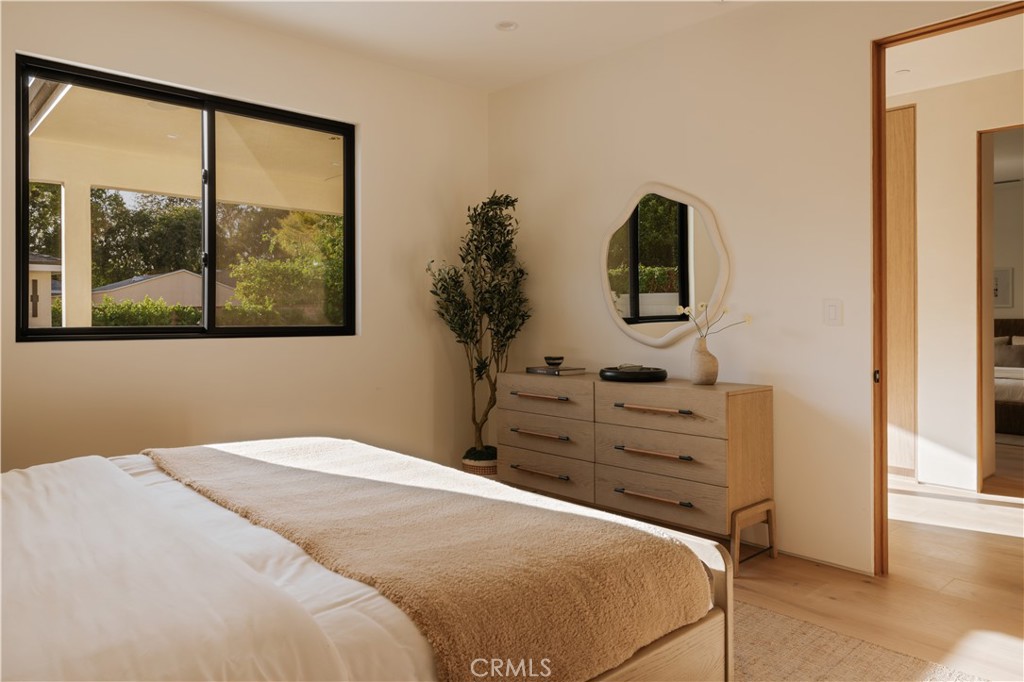 6035 Simpson Avenue Property Photo 15