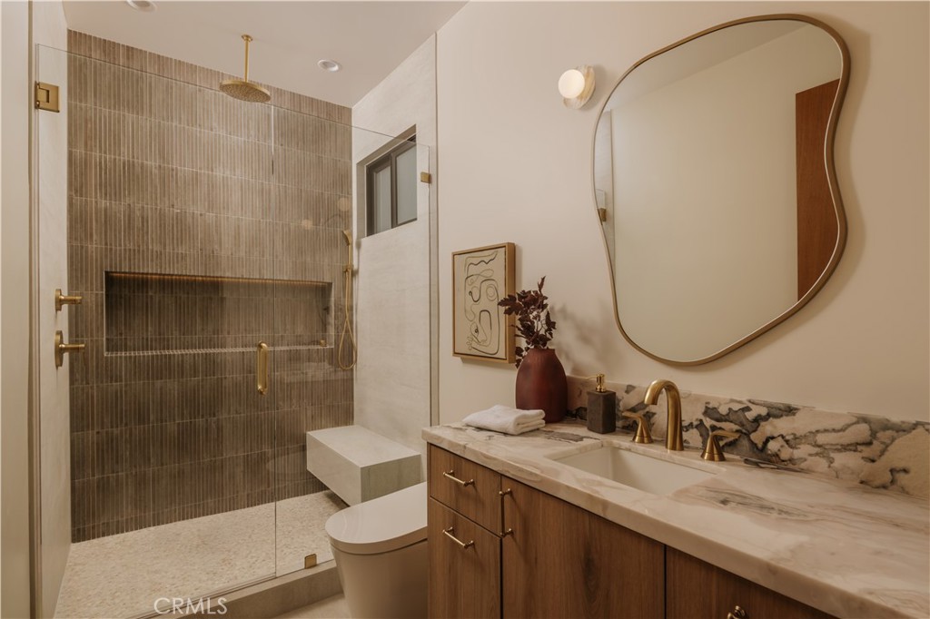 6035 Simpson Avenue Property Photo 17