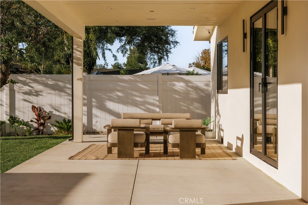 6035 Simpson Avenue Property Photo 24