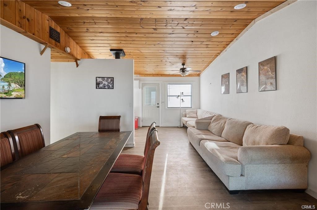 46417 Kings Canyon Road Property Photo 3