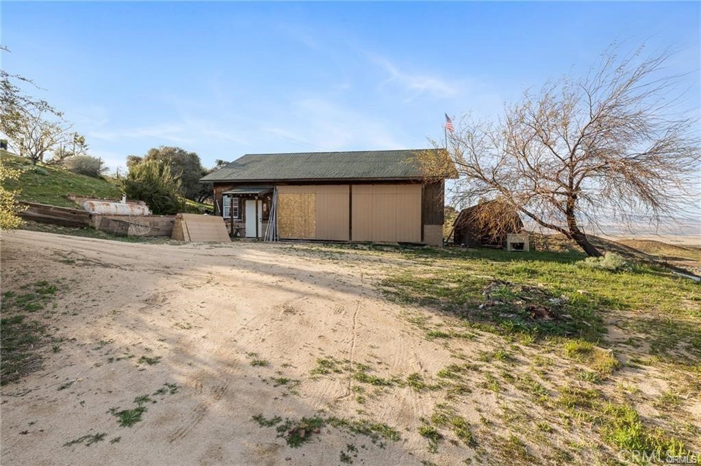 46417 Kings Canyon Road Property Photo 22
