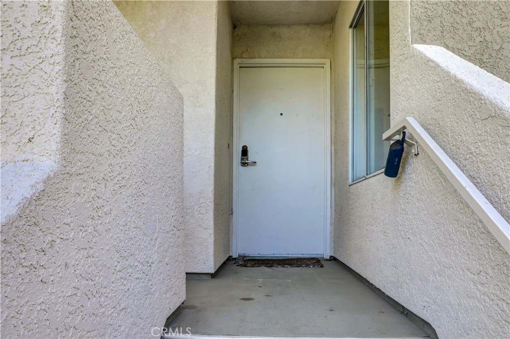 21309 Eucalyptus 203 Property Photo 1