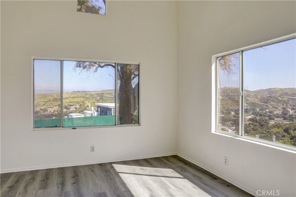 21309 Eucalyptus 203 Property Photo 13