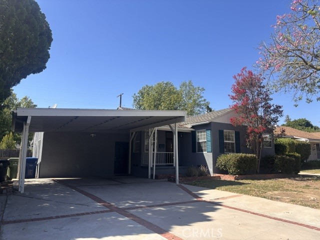 8917 Rathburn Avenue Property Photo 1