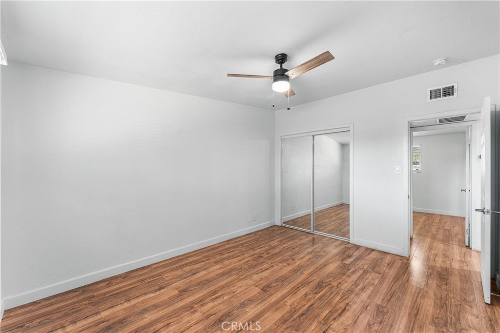 1027 W Avenue J12 Property Photo 17