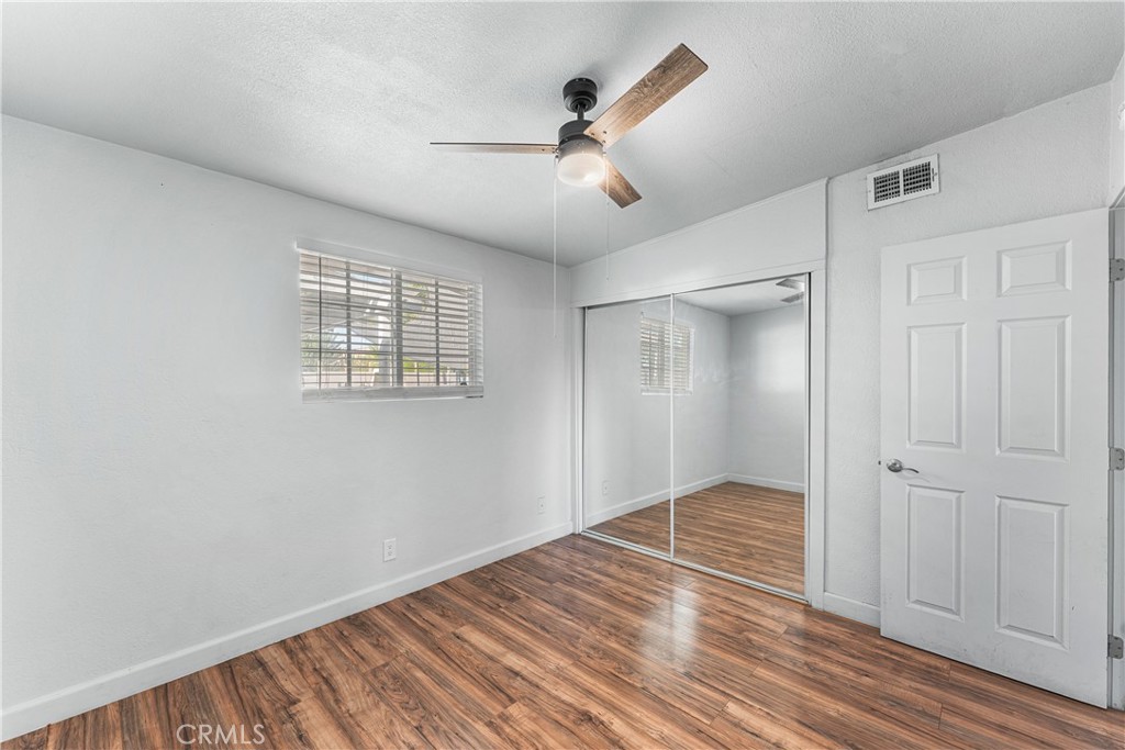 1027 W Avenue J12 Property Photo 20
