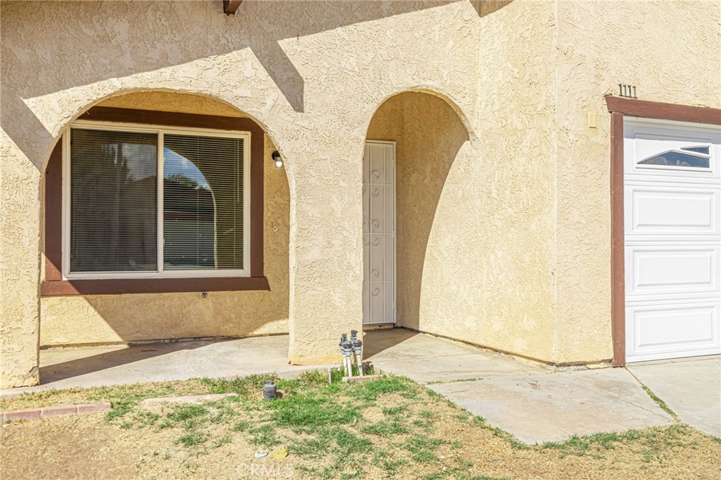 1111 Herzel Property Photo 6