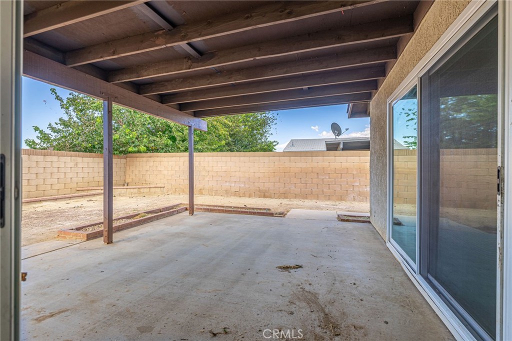 1111 Herzel Property Photo 28
