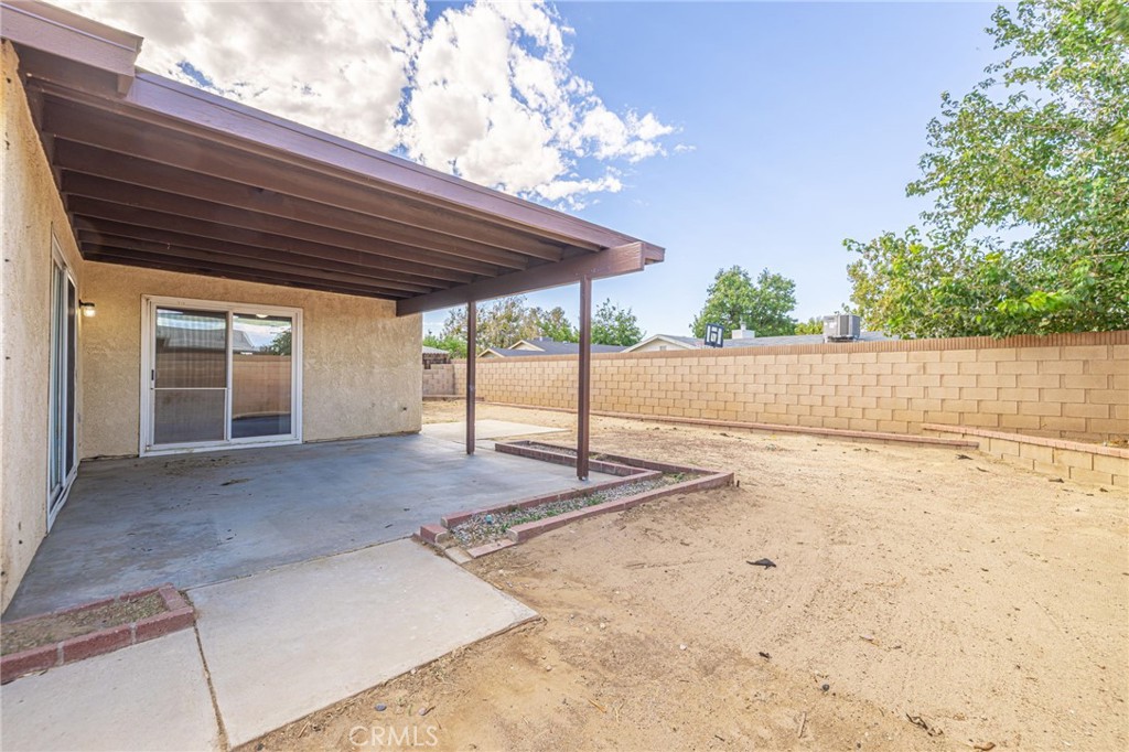 1111 Herzel Property Photo 30