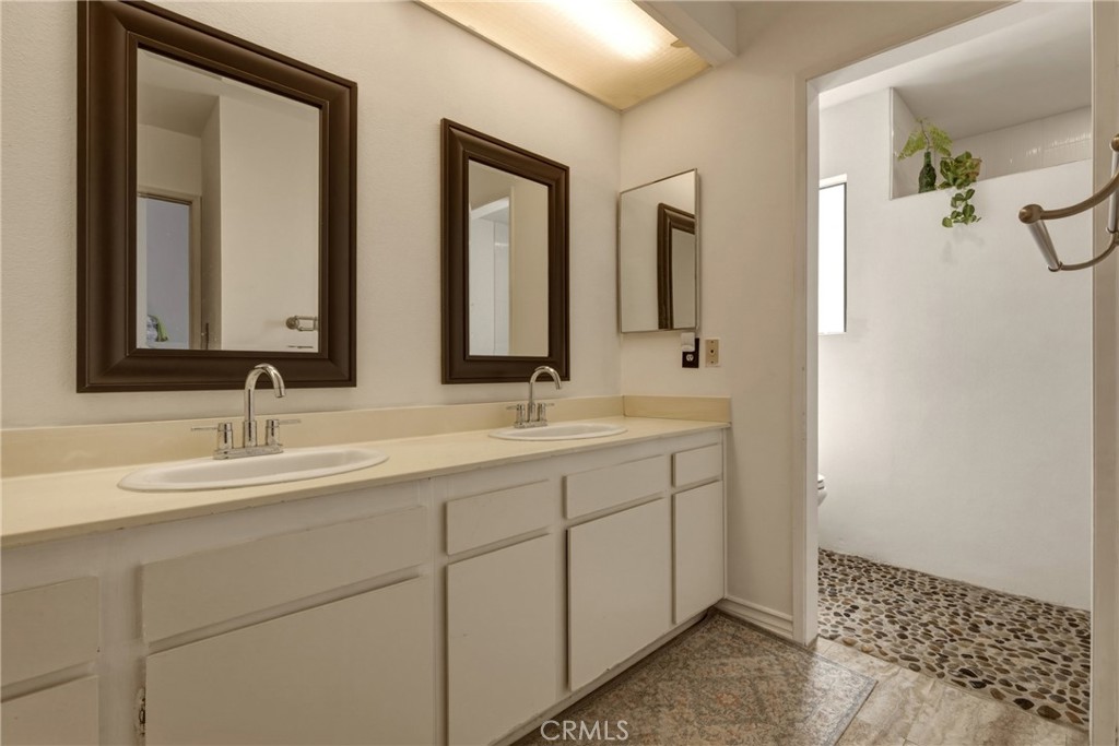 8933 Willis 15 Property Photo 22