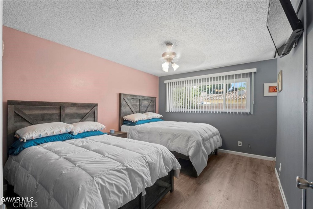 554 W Avenue J-11 Property Photo 11